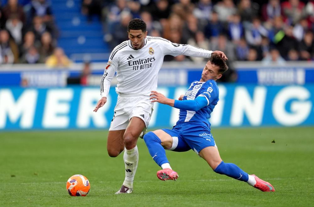 帮助球队拉 帮助球队拉